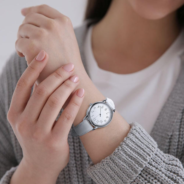 Women's Watch Analog Quartz, Leather Strap Easy Read Tone Premium Fashion Wrist for Women Ladies Girls